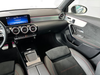 A 250 e 8G-DCT Plug-in hybrid 7